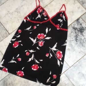 Women’s nightgown Size 3X. Adjustable straps cute